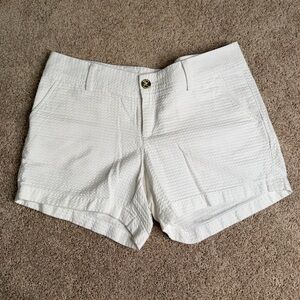 Lilly Pulitzer White Textured Shorts Seersucker Cotton Preppy Summer Size 8
